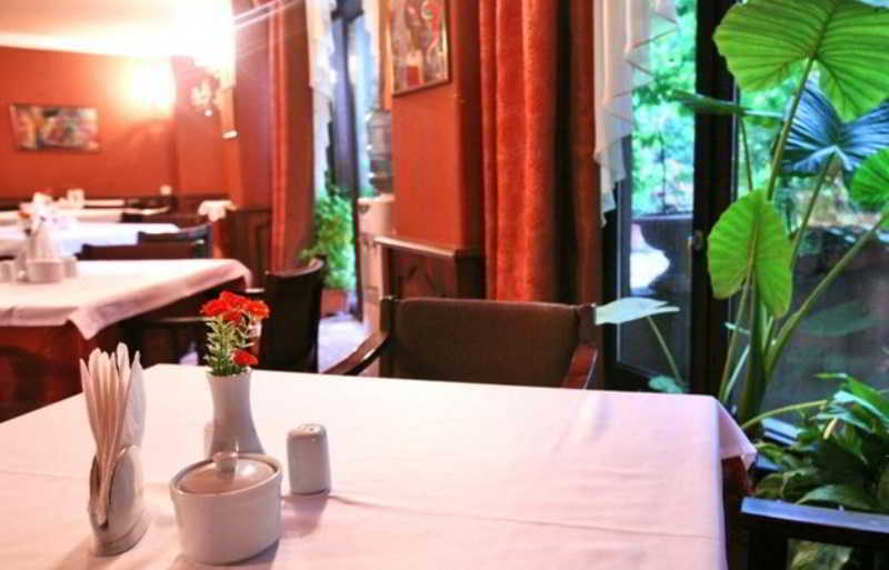 Hotel Sympatia 第比利斯 外观 照片