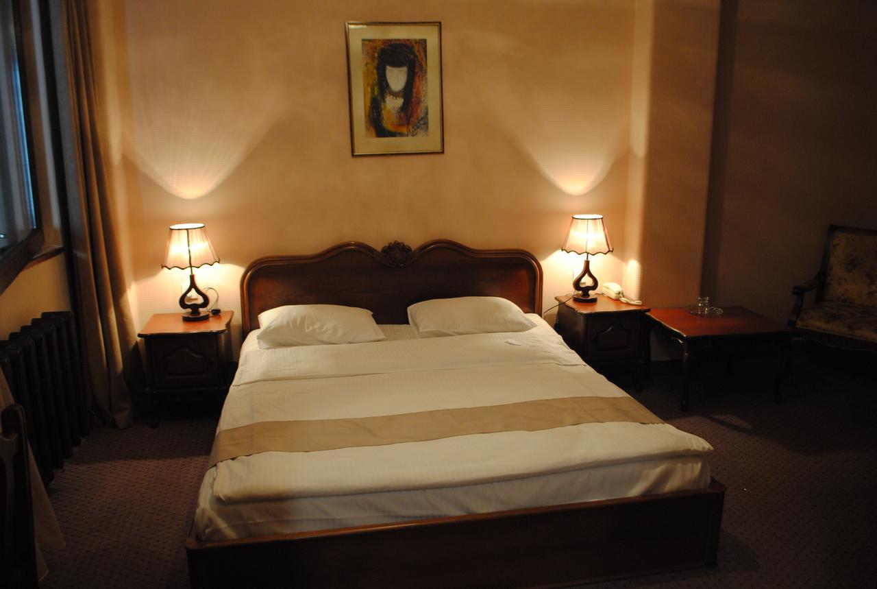 Hotel Sympatia 第比利斯 外观 照片